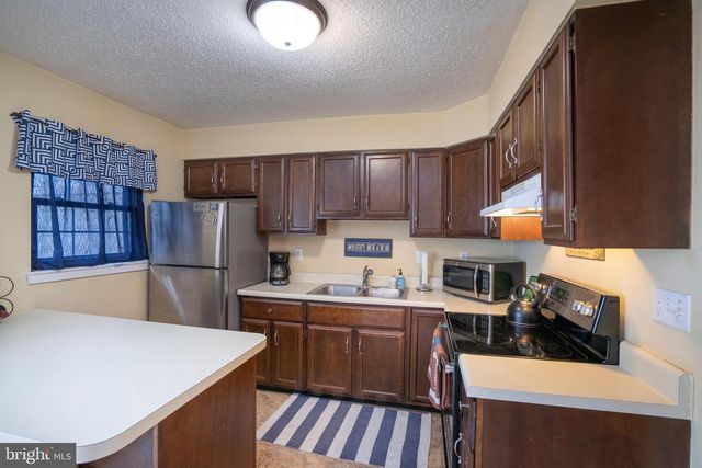 779 GALEN DR, State College, PA 16803