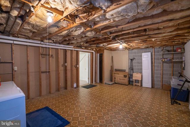 779 GALEN DR, State College, PA 16803