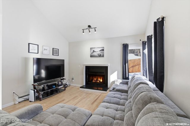 9700 Reliance Drive, Anchorage, AK 99507