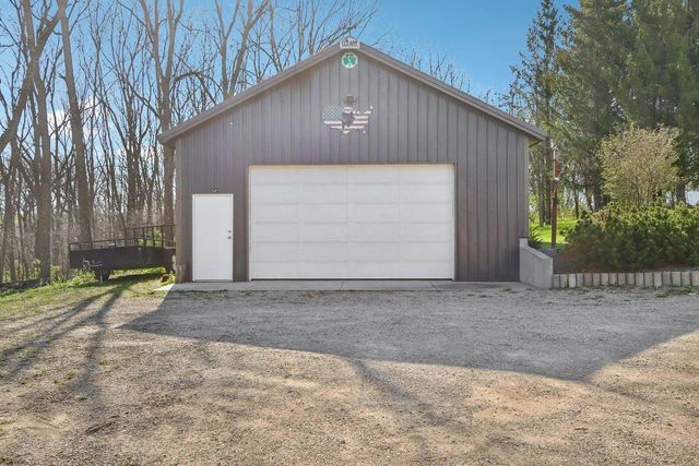 9224 Fargo Road, Mount Horeb, WI 53572
