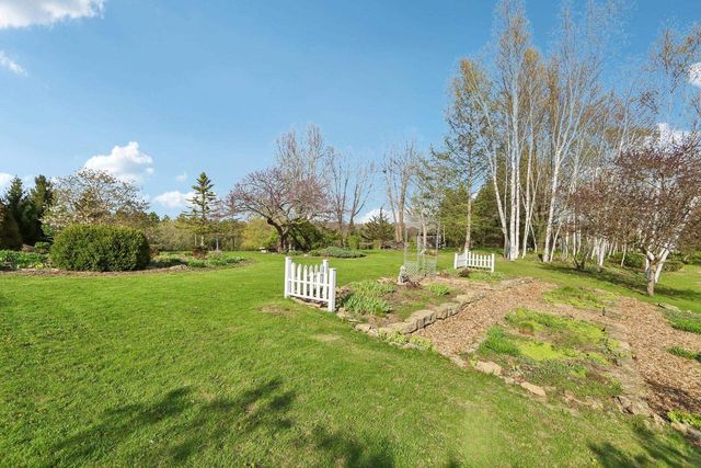 9224 Fargo Road, Mount Horeb, WI 53572