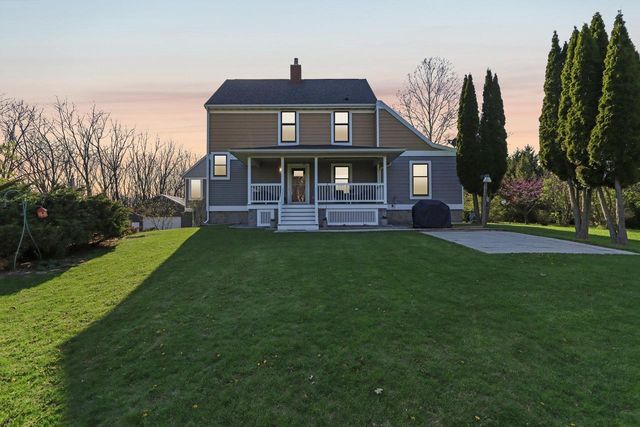 9224 Fargo Road, Mount Horeb, WI 53572