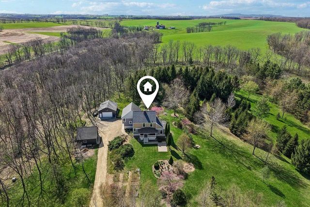 9224 Fargo Road, Mount Horeb, WI 53572