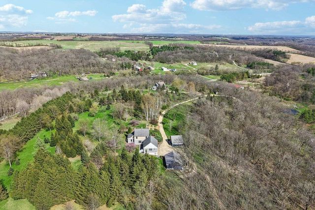 9224 Fargo Road, Mount Horeb, WI 53572