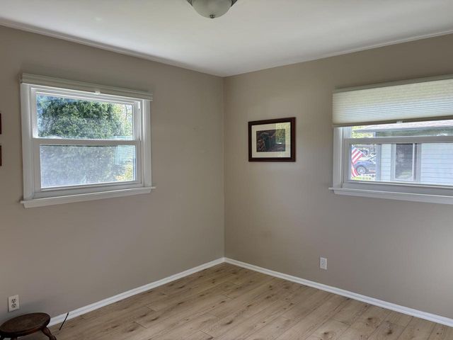 434 Greenland AVENUE, Oconomowoc, WI 53066