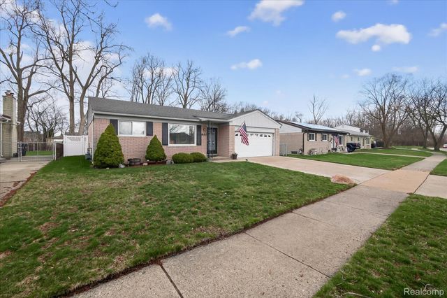 25046 Chestnut Street, Taylor, MI 48180