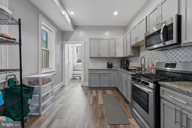 1246 N BROADWAY, Baltimore, MD 21213