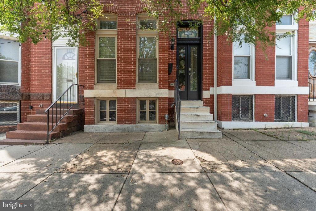 1246 N BROADWAY, Baltimore, MD 21213