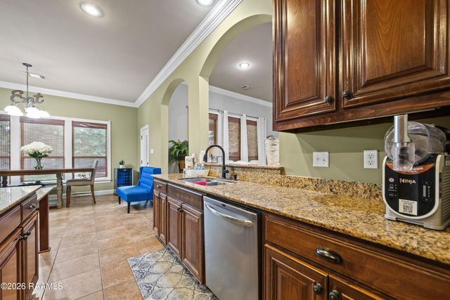 122 Timberland Ridge Boulevard, Lafayette, LA 70507