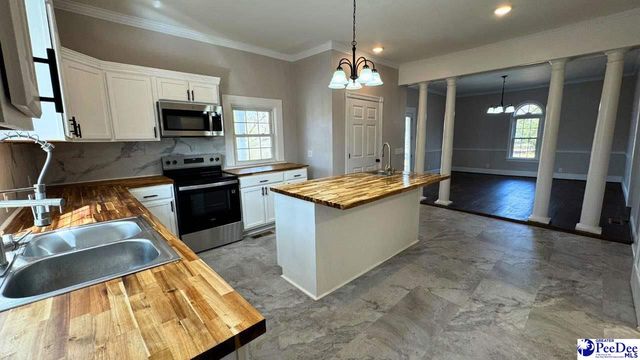964 Celtic Ln., Lamar, SC 29069