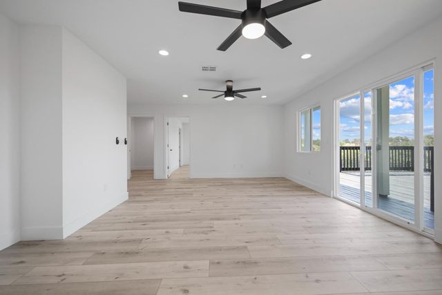 58 Turnstone Ct, Wallace, CA 95254