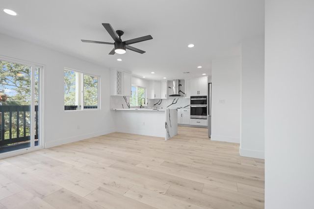 58 Turnstone Ct, Wallace, CA 95254