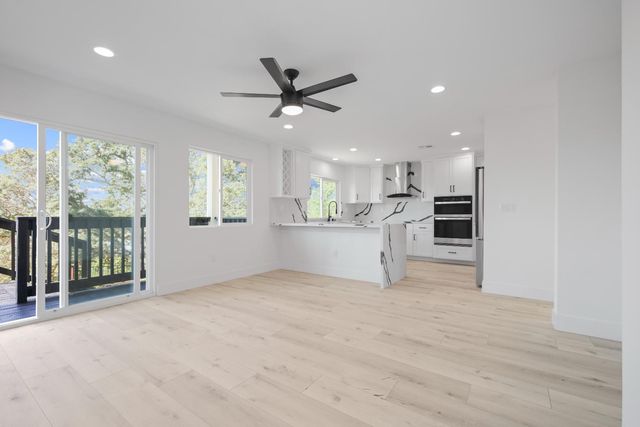 58 Turnstone Ct, Wallace, CA 95254