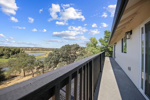 58 Turnstone Ct, Wallace, CA 95254