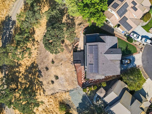 58 Turnstone Ct, Wallace, CA 95254