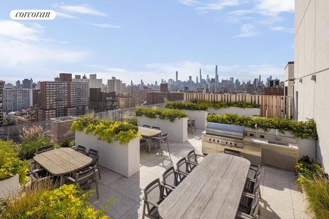 250 W 96th St Apt 2F, New York City, NY 10025