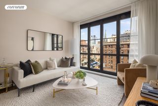 250 W 96th St Apt 2F, New York City, NY 10025