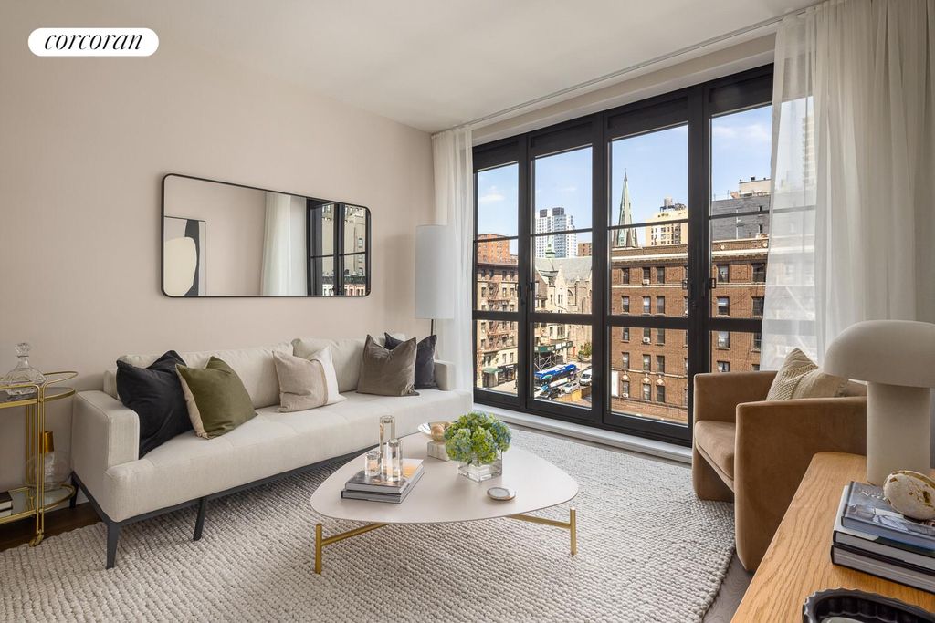 250 W 96th St Apt 2F, New York City, NY 10025