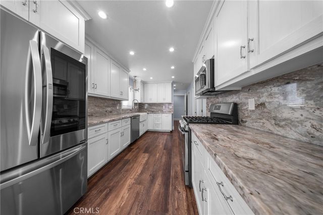 121 25th, Newport Beach, CA 92663