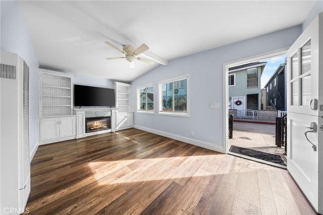 121 25th, Newport Beach, CA 92663