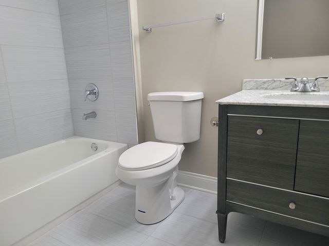 817 S Kedzie Avenue 1, Chicago, IL 60612