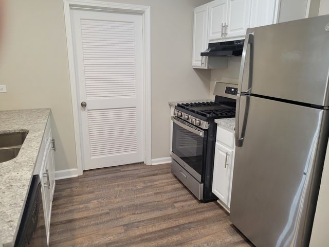 817 S Kedzie Avenue 1, Chicago, IL 60612