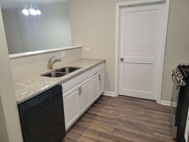 817 S Kedzie Avenue 1, Chicago, IL 60612