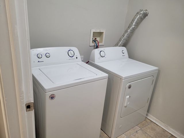 817 S Kedzie Avenue 1, Chicago, IL 60612