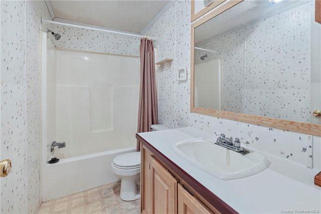 831 W Houston River Road, Sulphur, LA 70663