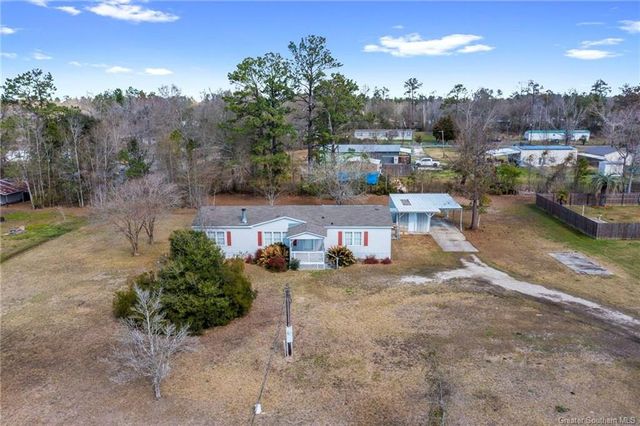 831 W Houston River Road, Sulphur, LA 70663