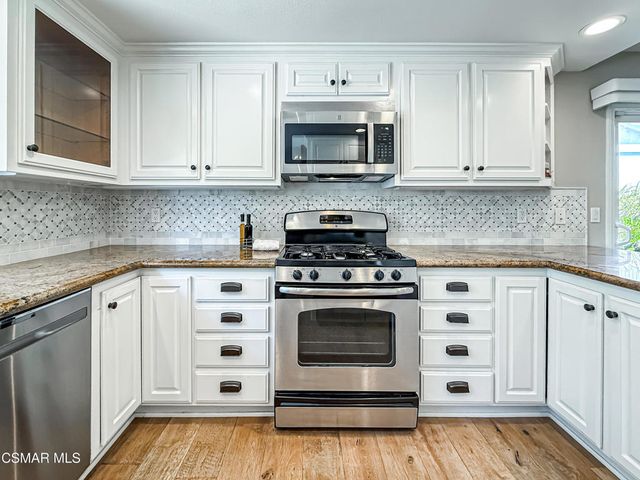 360 N Greenmeadow Avenue, Newbury Park, CA 91320