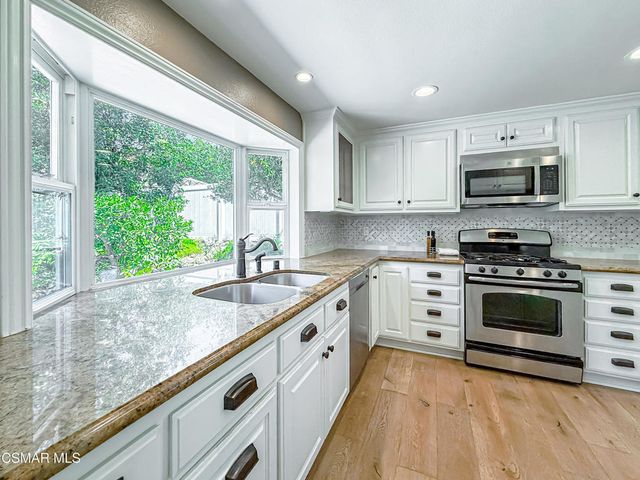 360 N Greenmeadow Avenue, Newbury Park, CA 91320