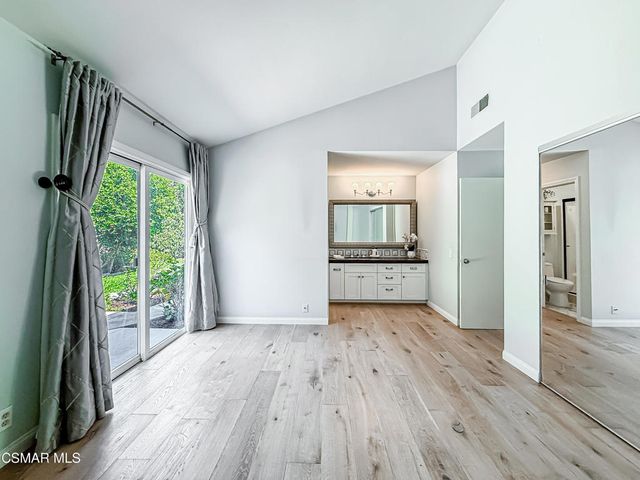 360 N Greenmeadow Avenue, Newbury Park, CA 91320