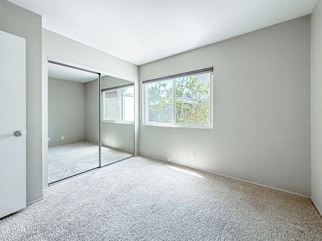 360 N Greenmeadow Avenue, Newbury Park, CA 91320