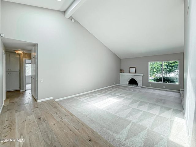 360 N Greenmeadow Avenue, Newbury Park, CA 91320