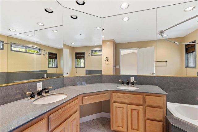 3873 Inverness Cmn, Livermore, CA 94551