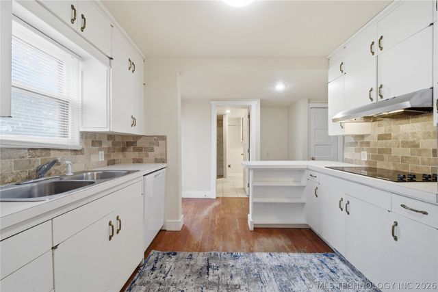 1313 E 66th Place, Tulsa, OK 74136