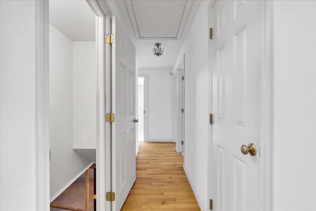 4 Woodspring Farm Ln, Sandwich, MA 02563