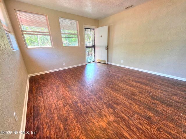 916 W 25TH Street, Jacksonville, FL 32209