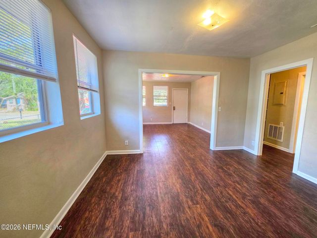 916 W 25TH Street, Jacksonville, FL 32209