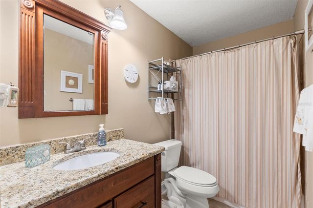 5243 BEACH DRIVE SE B, St Petersburg, FL 33705