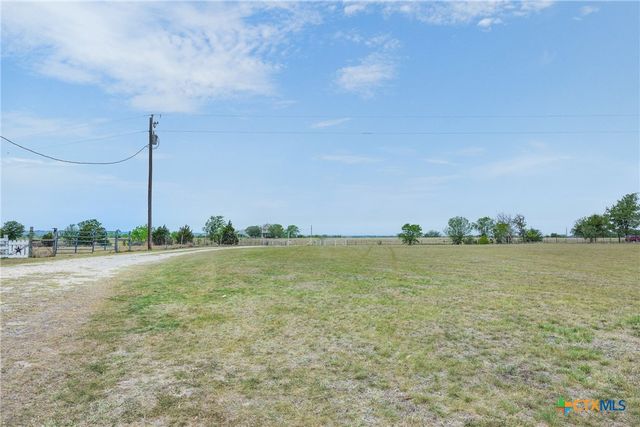 763 Upper Elgin River Road, Elgin, TX 78621