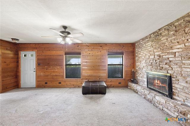 763 Upper Elgin River Road, Elgin, TX 78621