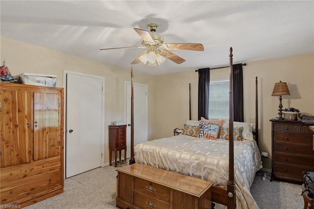 1009 Briarcliff Road, Yadkinville, NC 27055