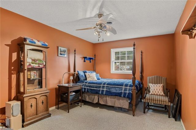 1009 Briarcliff Road, Yadkinville, NC 27055