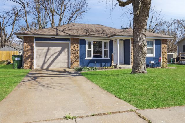864 S Main Avenue, Springfield, MO 65806