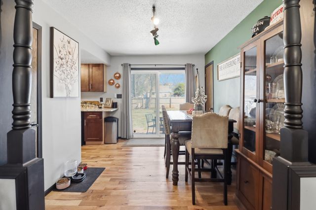 864 S Main Avenue, Springfield, MO 65806