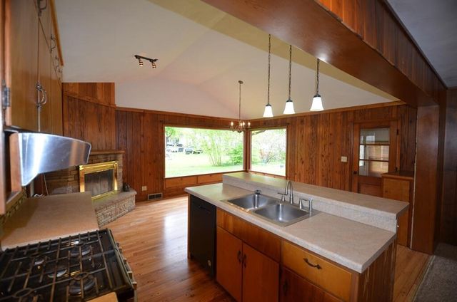 275 N Park STREET, Whitewater, WI 53190