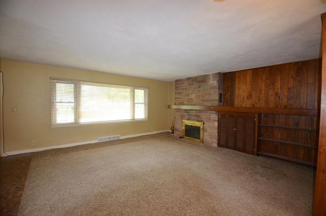 275 N Park STREET, Whitewater, WI 53190