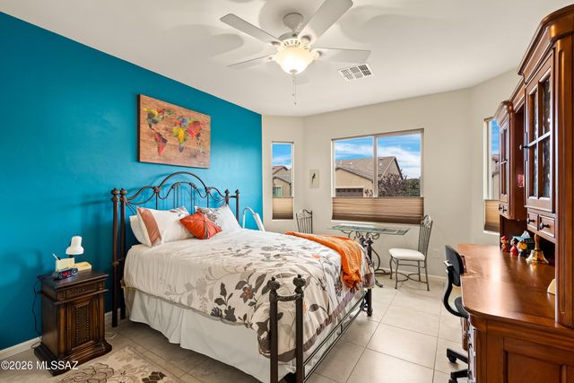 60571 E Arroyo Vista Drive, Oracle, AZ 85623